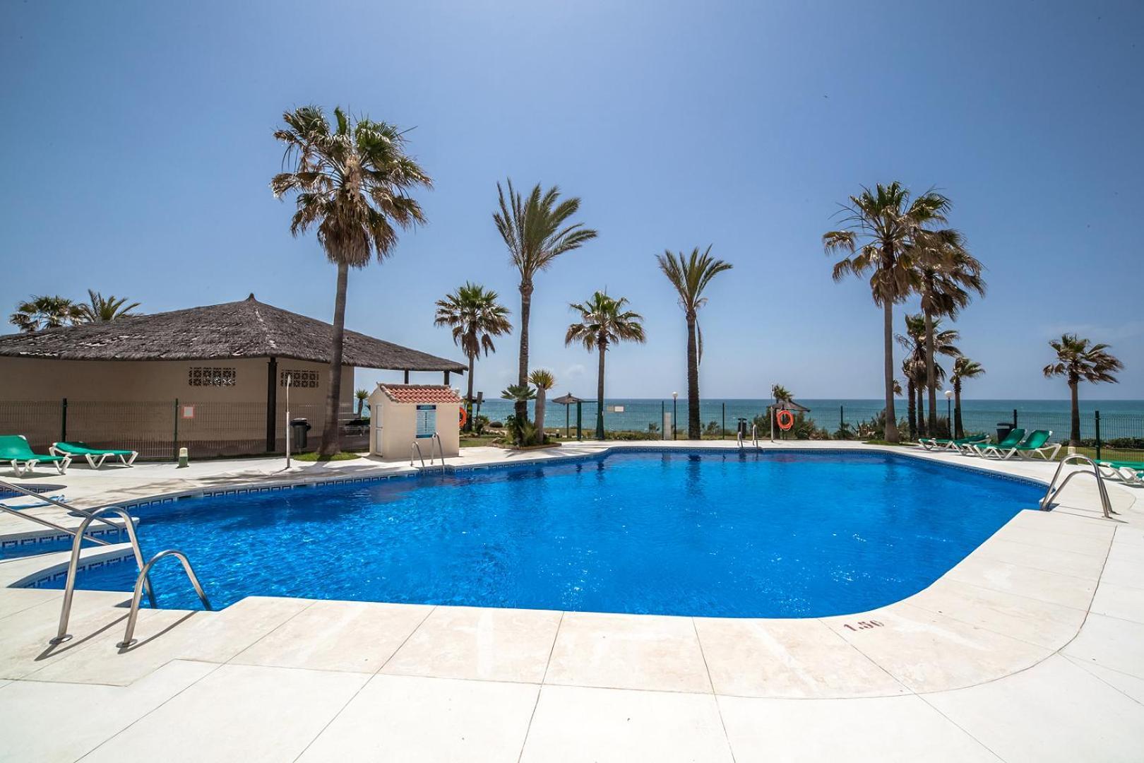El Mirador De Bermuda Beach Lägenhet Estepona Exteriör bild